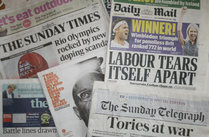 Tabloid and broadsheet newspapers are increasingly using the same language, according to new research